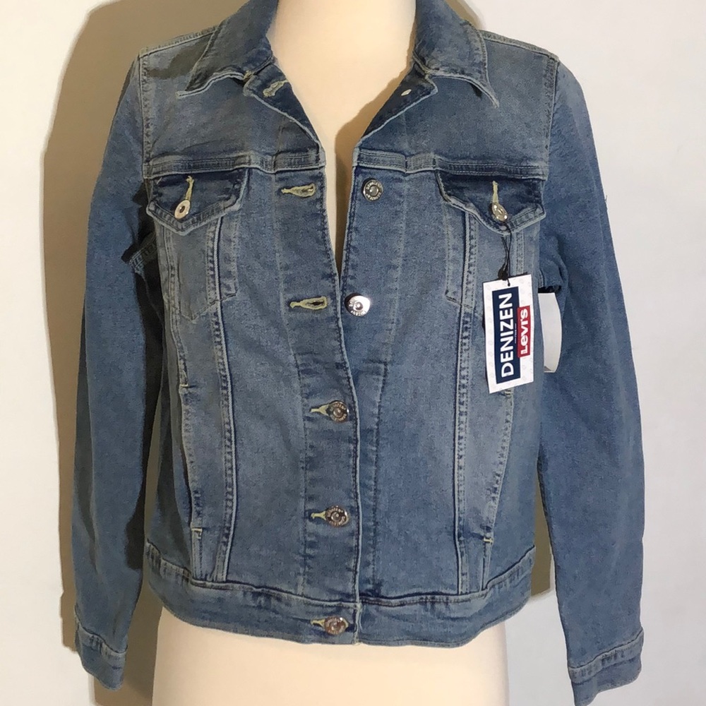 Women’s Levi Denizen Medium Jean Jacket